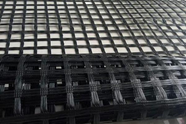 土工格柵搭接長度規范標準是多少  第2張